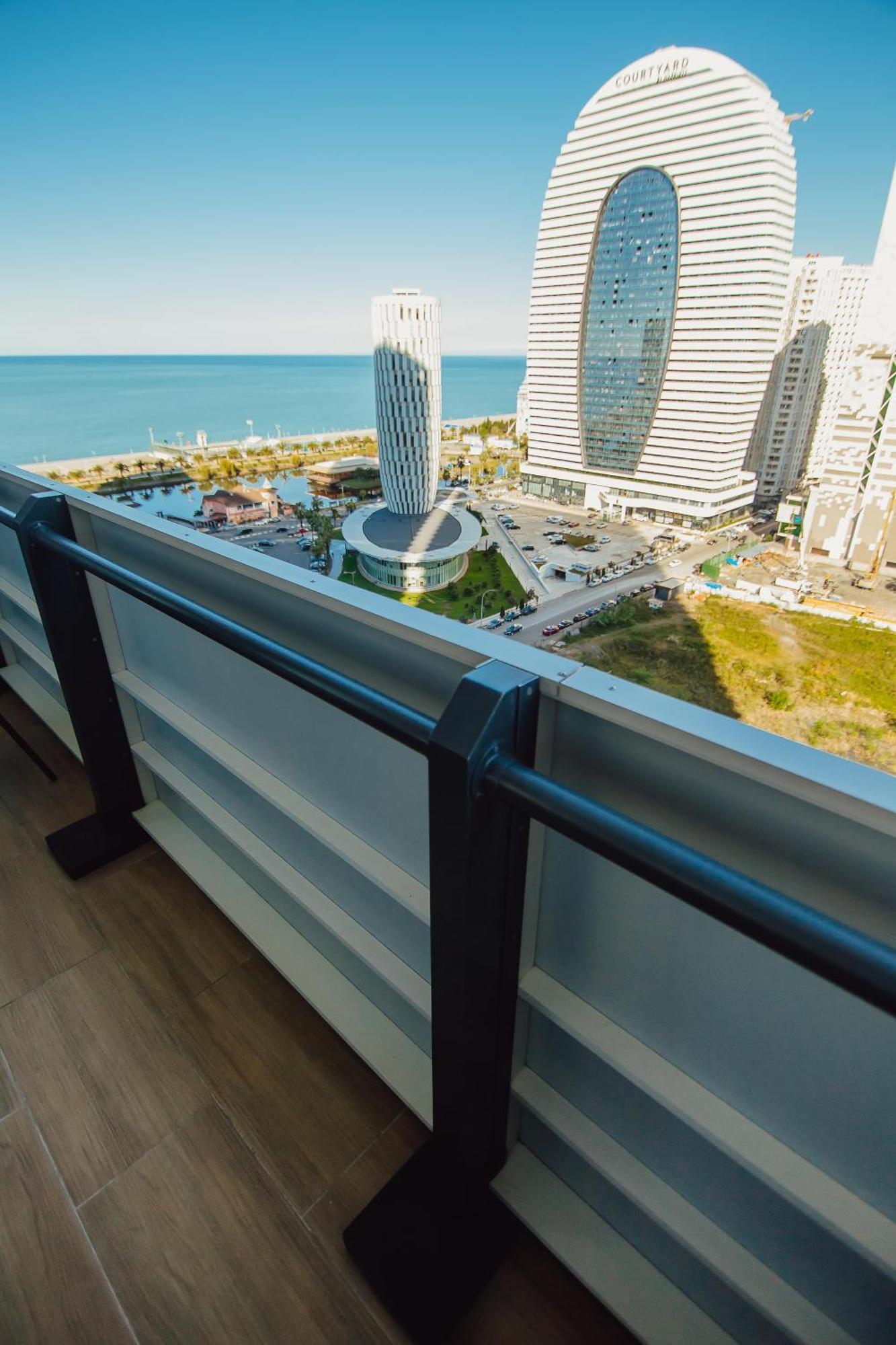 Orbi D2 Seaside باتومي